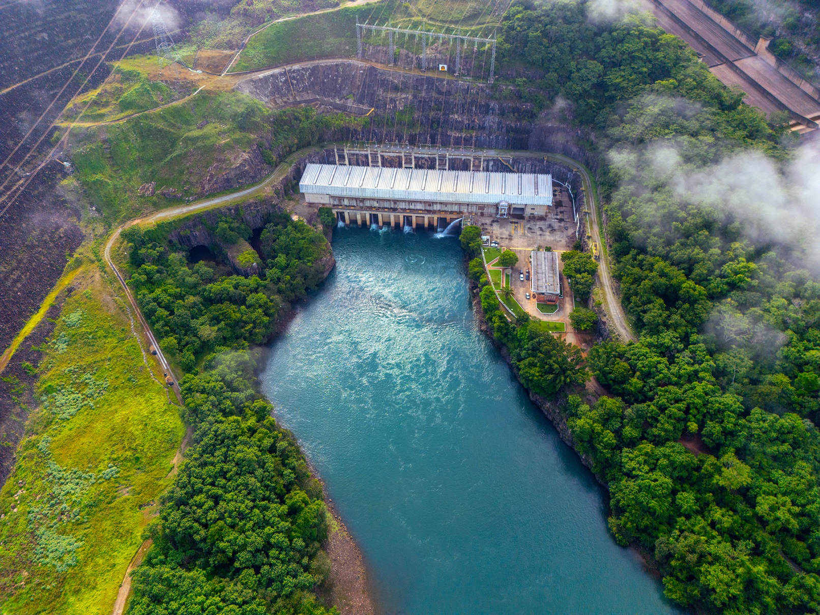 Imagem da Usina Hidrelétrica Emborcação